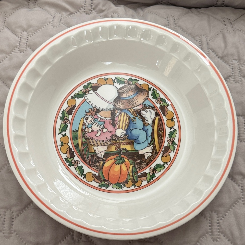 11” Watkins Country Kids Collector’s Recipe Dish